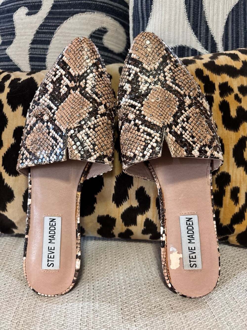 Steve Madden Ally-M Flat Mules Size 7.5M Snake Print
